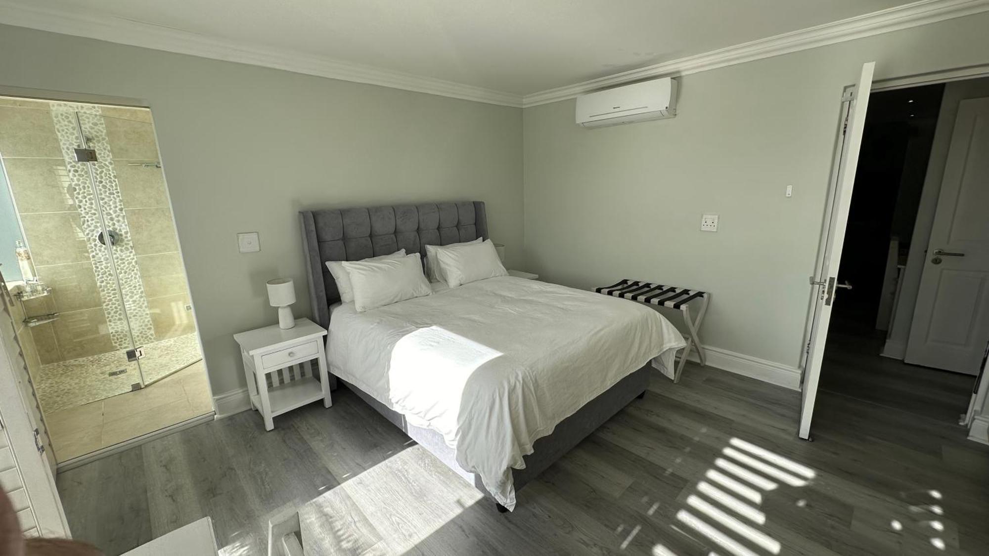 Oceansnest Guest House Блубергстранд Екстериор снимка